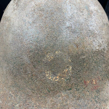 Lade das Bild in den Galerie-Viewer, British / Canadian Army WW2 Mk3 Turtle Helmet - Original WW2 Helmet - The Militaria Shop