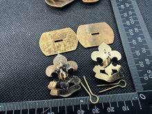 Load image into Gallery viewer, Genuine Unissued Kings Regiment Bi-Metal British Army Collar Badges - The Militaria Shop