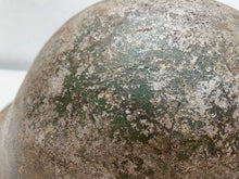 Lade das Bild in den Galerie-Viewer, Original WW2 British / Canadian Army Mk3 Turtle Helmet - The Militaria Shop