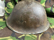 Charger l'image dans la galerie, British / Canadian Army Mark 3 Turtle Helmet - Original WW2 Combat Helmet - The Militaria Shop