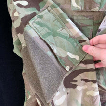 Charger l'image dans la galerie, Genuine British Army Warm Weather Combat Jacket IR MTP Camouflage - 180/96 - The Militaria Shop