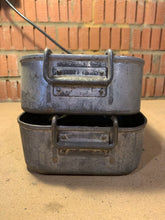 Load image into Gallery viewer, Original WW2 British Army Soldiers Mess Tin Set - The Militaria Shop