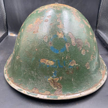Load image into Gallery viewer, British / Canadian Army WW2 Mk3 Turtle Helmet - Complete with Liner - The Militaria Shop