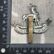 Load image into Gallery viewer, Original WW2 British Army Cap Badge - Royal Warwickshire Regiment - The Militaria Shop