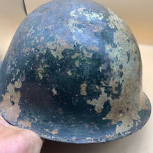 Load image into Gallery viewer, Original WW2 British / Canadian Army Mk3 Hight Rivet Turtle Army Combat Helmet - The Militaria Shop