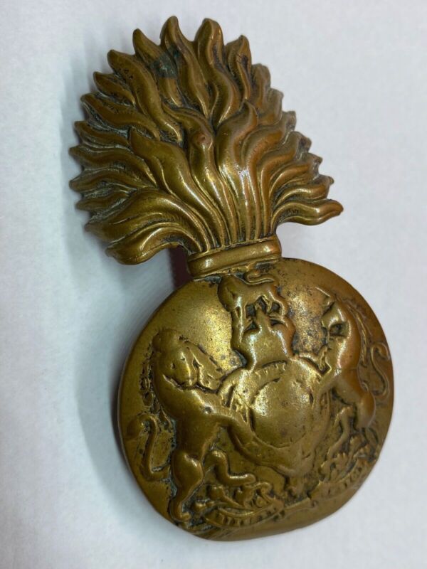 Original British Army Royal Scots Fusiliers Busby / Cap / Pouch Badge - The Militaria Shop
