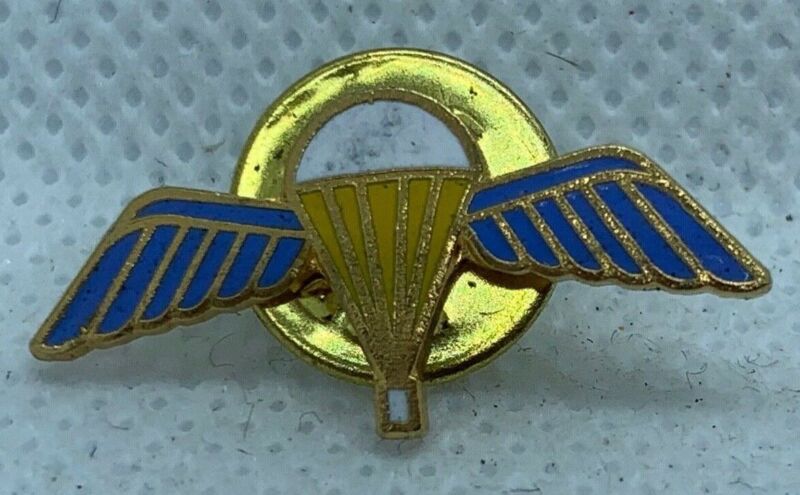 Mixed Listing of British Army Military Cap / Tie / Lapel Pin Badges - Code #166 - The Militaria Shop