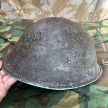 Charger l'image dans la galerie, Original WW2 British / Canadian Mk3 Army Combat Turtle Helmet - The Militaria Shop