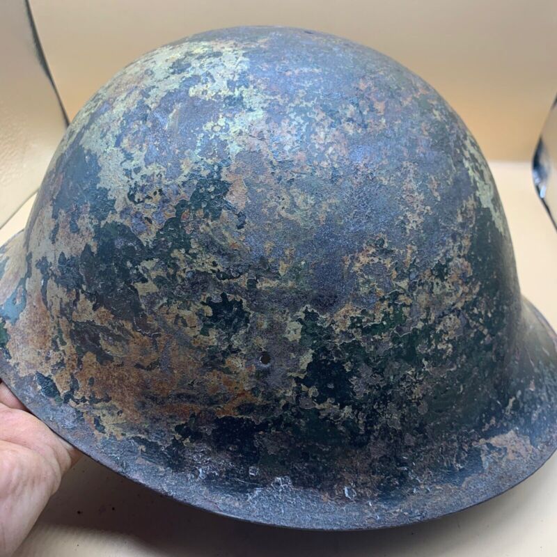 Original WW2 British / Canadian Army Mk3 Hight Rivet Turtle Army Combat Helmet - The Militaria Shop