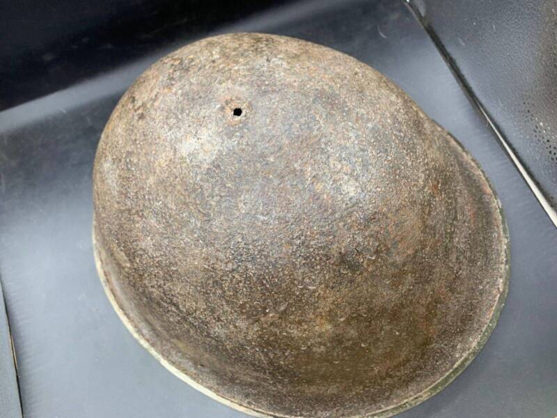 Original WW2 Onwards (1945-1952) British Army Mk4 Turtle Helmet - The Militaria Shop
