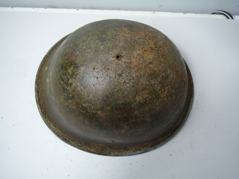 Mk3 Canadian / British Army Original WW2 Turtle Helmet High Rivet - The Militaria Shop