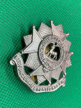 Load image into Gallery viewer, Original WW1 / WW2 British Army Bedfordshire and Hertfordshire Cap Badge - The Militaria Shop