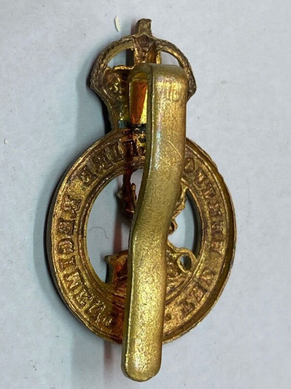 Original WW1 / WW2 British Army - The Hertfordshire Regiment Cap Badge - The Militaria Shop