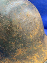 Charger l'image dans la galerie, WW2 Canadian / British Army Mk3 Turtle Helmet Original - The Militaria Shop