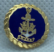 Charger l'image dans la galerie, Women's Royal Naval WRNS - NEW British Army Military Cap/Tie/Lapel Pin Badge - The Militaria Shop