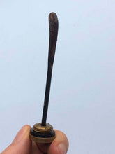 Load image into Gallery viewer, Original WW1 / WW2 British Army Lee Enfield SMLE Brass Oil Bottle - The Militaria Shop