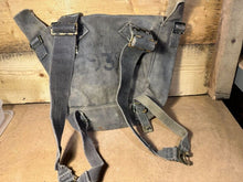 Load image into Gallery viewer, Original WW2 British Army / RAF 37 Pattern Small Pack & L Strap Set - The Militaria Shop