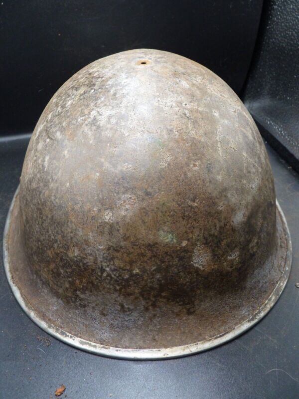 Mk3 Canadian / British Army Original WW2 Turtle Helmet High Rivet - The Militaria Shop