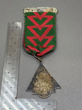 Charger l'image dans la galerie, Original 5 Years Safe Driving - Road Operators Safety Council Medal 1960 Dated - The Militaria Shop