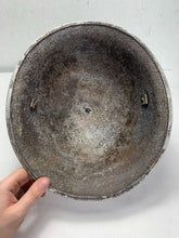 Charger l'image dans la galerie, Original WW2 British / Canadian Army Mk3 Turtle Helmet - The Militaria Shop