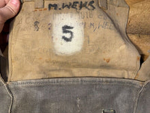 Load image into Gallery viewer, Original WW2 British Army / RAF 37 Pattern Small Pack & L Strap Set - The Militaria Shop