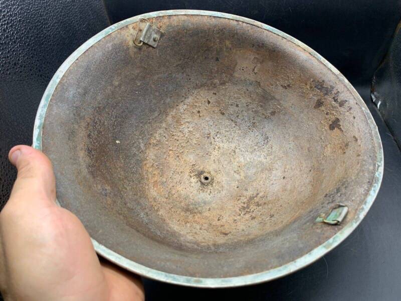 Original WW2 Onwards (1945-1952) British Army Mk4 Turtle Helmet - The Militaria Shop