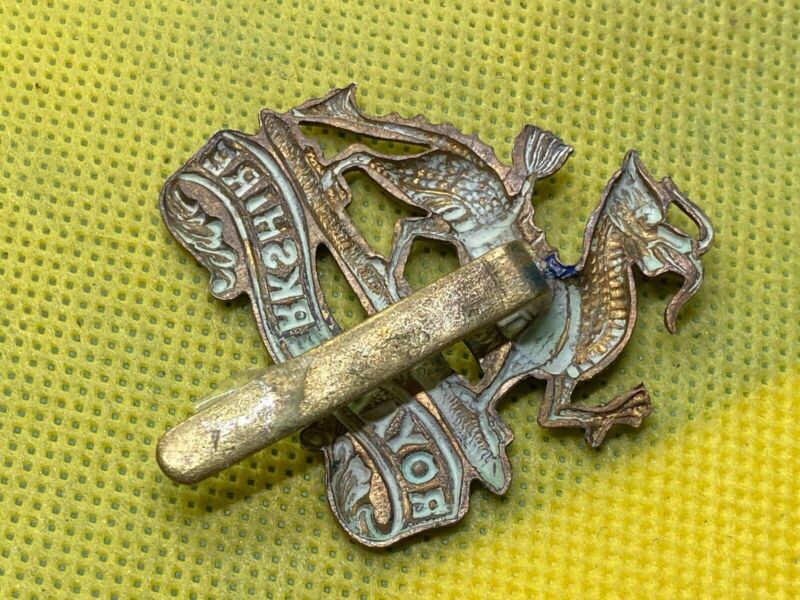 British Army - The Royal Berkshire Regiment Cap Badge - The Militaria Shop
