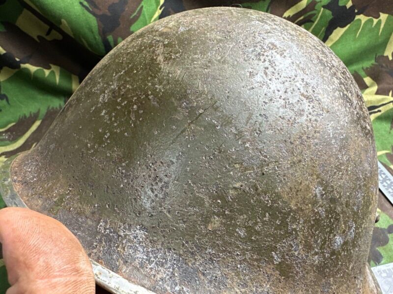 British / Canadian Army Mark 3 Turtle Helmet - Original WW2 Combat Helmet - The Militaria Shop