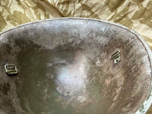 Charger l'image dans la galerie, WW2 Mk3 High Rivet Turtle - British / Canadian Army Helmet - Nice Original - The Militaria Shop