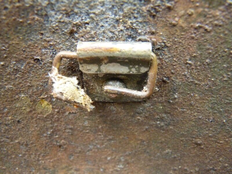 Original WW2 British / Canadian Mk3 Turtle Helmet Untouched Paint - The Militaria Shop