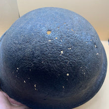 Charger l'image dans la galerie, Original WW2 British / Canadian Army Mk3 Hight Rivet Turtle Army Combat Helmet - The Militaria Shop