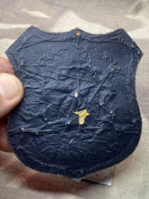 Lade das Bild in den Galerie-Viewer, Unknown Regimental / Military / Sports Bullion Weave Blazer Badge - The Militaria Shop