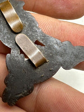 Charger l'image dans la galerie, Original WW2 British Army Royal Army Labour Corps Bakelite Economy Cap Badge - The Militaria Shop