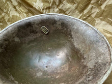 Charger l'image dans la galerie, WW2 Mk3 High Rivet Turtle - British / Canadian Army Helmet - Nice Original - The Militaria Shop