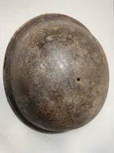 Charger l'image dans la galerie, Mk3 Canadian / British Army Original WW2 Turtle Helmet High Rivet - The Militaria Shop