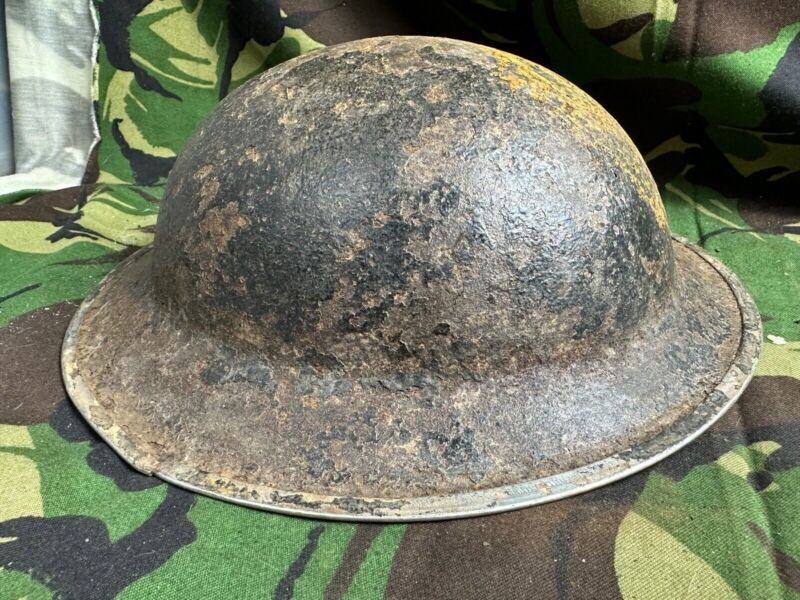 British Army Mk2 Brodie Helmet - Original WW2 - South African Manufactured - The Militaria Shop