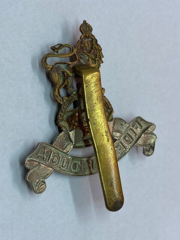 Original WW1 / WW2 British Army - Army Pay Corps Cap Badge - The Militaria Shop