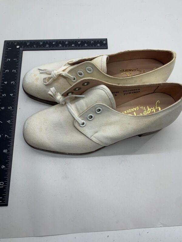 Original WW2 British Army Women's White Summer Shoes - ATS WAAF - Size 230 - The Militaria Shop