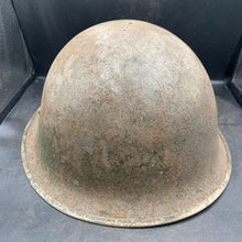 Lade das Bild in den Galerie-Viewer, British / Canadian Army WW2 Mk3 Turtle Helmet - Original WW2 Helmet - The Militaria Shop