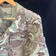 Charger l'image dans la galerie, Genuine British Army Warm Weather Combat Jacket IR MTP Camouflage - 170/96 - The Militaria Shop