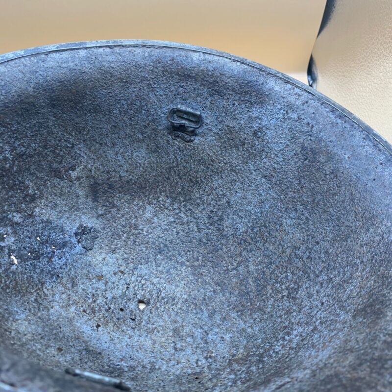 Original WW2 British / Canadian Army Mk3 Hight Rivet Turtle Army Combat Helmet - The Militaria Shop