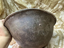 Lade das Bild in den Galerie-Viewer, WW2 Mk3 High Rivet Turtle - British / Canadian Army Helmet - Nice Original - The Militaria Shop