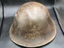 Charger l'image dans la galerie, Original WW2 British / Canadian Army Mk3 Turtle Helmet - The Militaria Shop