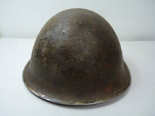 Charger l'image dans la galerie, Original WW2 British / Canadian Army Mk3 High Rivet Turtle Army Combat Helmet - The Militaria Shop