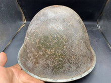 Load image into Gallery viewer, Original WW2 Onwards (1945-1952) British Army Mk4 Turtle Helmet - The Militaria Shop