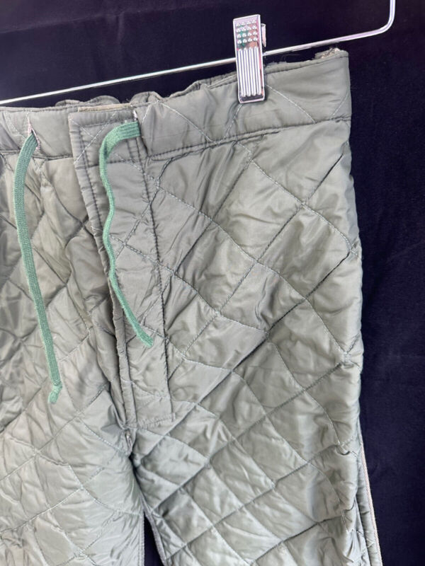 Genuine British Army Green Extreme Cold Weather Combat Liner Trousers-Size 76/82 - The Militaria Shop
