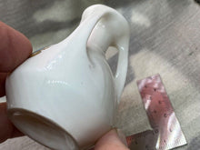Charger l'image dans la galerie, Original Vintage Crested China Ware Jug - RYDE - Isle of Wight - The Militaria Shop