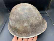 Charger l'image dans la galerie, Original WW2 Onwards (1945-1952) British Army Mk4 Turtle Helmet - The Militaria Shop