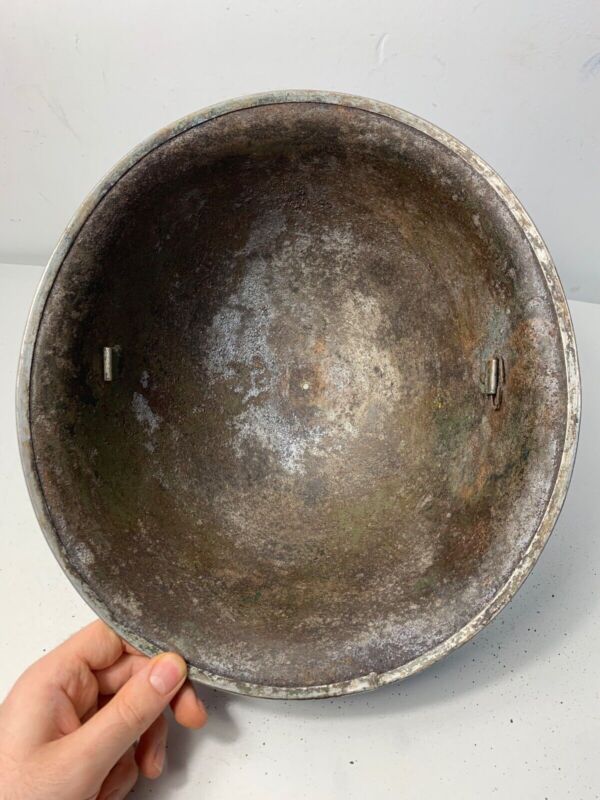 Mk3 Canadian / British Army Original WW2 Turtle Helmet High Rivet - The Militaria Shop