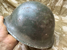 Charger l'image dans la galerie, WW2 Mk3 High Rivet Turtle - British / Canadian Army Helmet - Nice Original - The Militaria Shop
